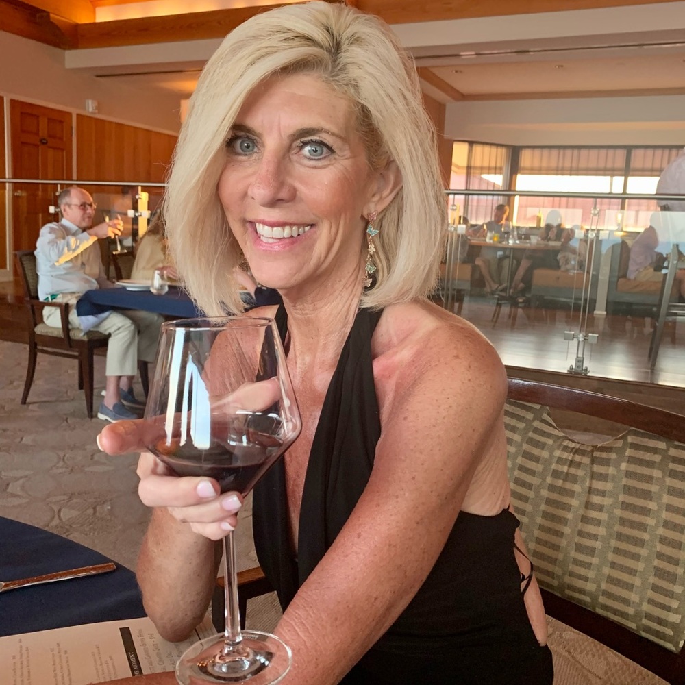 Meet your Posher, Pamela